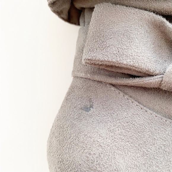 APT 9 Dede Gray Faux Suede Bow Tie Ankle Heeled Boots - Picture 10 of 11